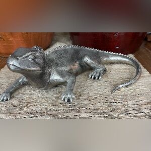 Silver Lizard Figurine